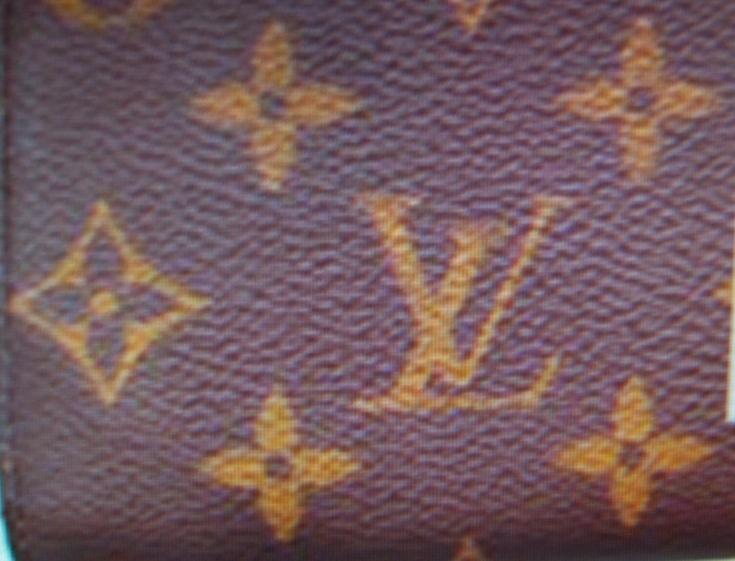 phony louis vuitton pattern